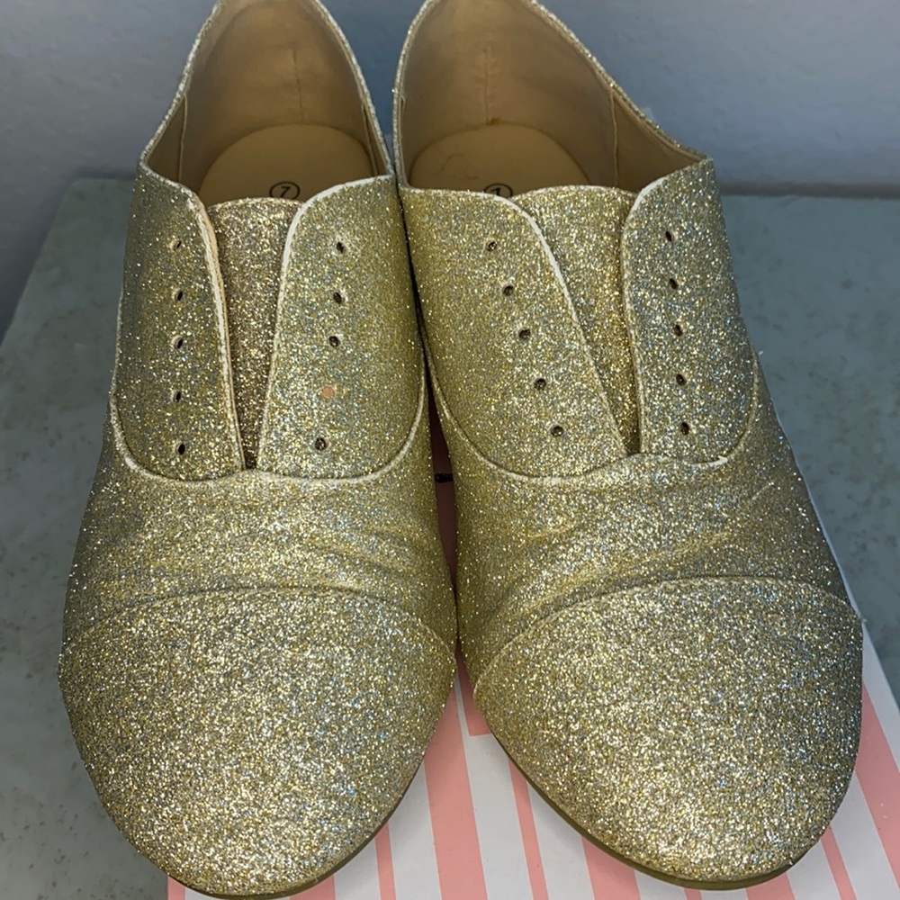 Diva Lounge Gold flats